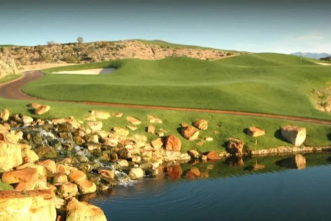 The Waterfall Hole — Wolf Creek — The Albatross 11-bedroom golf mansion near Wolf Creek, Mesquite NV
